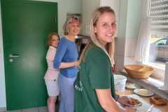 f2627439-f92d-4f9c-81bc-0b6399640ee4